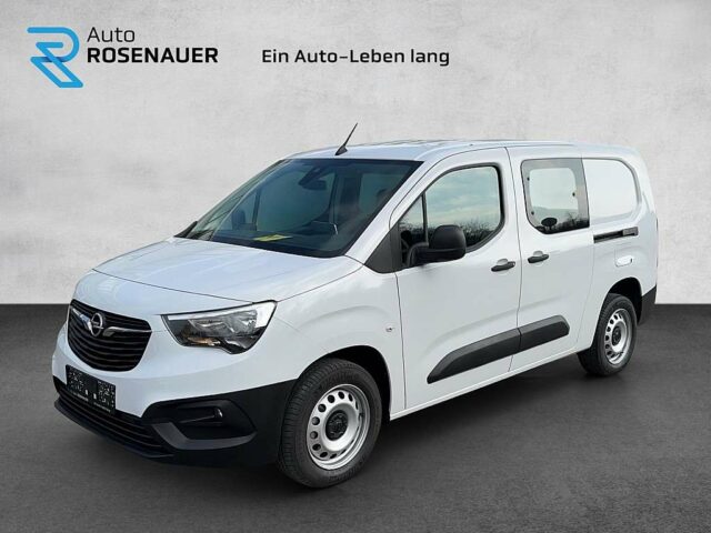 Opel Com­bo Car­go Doka L2H1 1,5CDTI Auto­ma­tik 130PS bei Auto Rosenauer Thomas GmbH in 4702 - Wallern